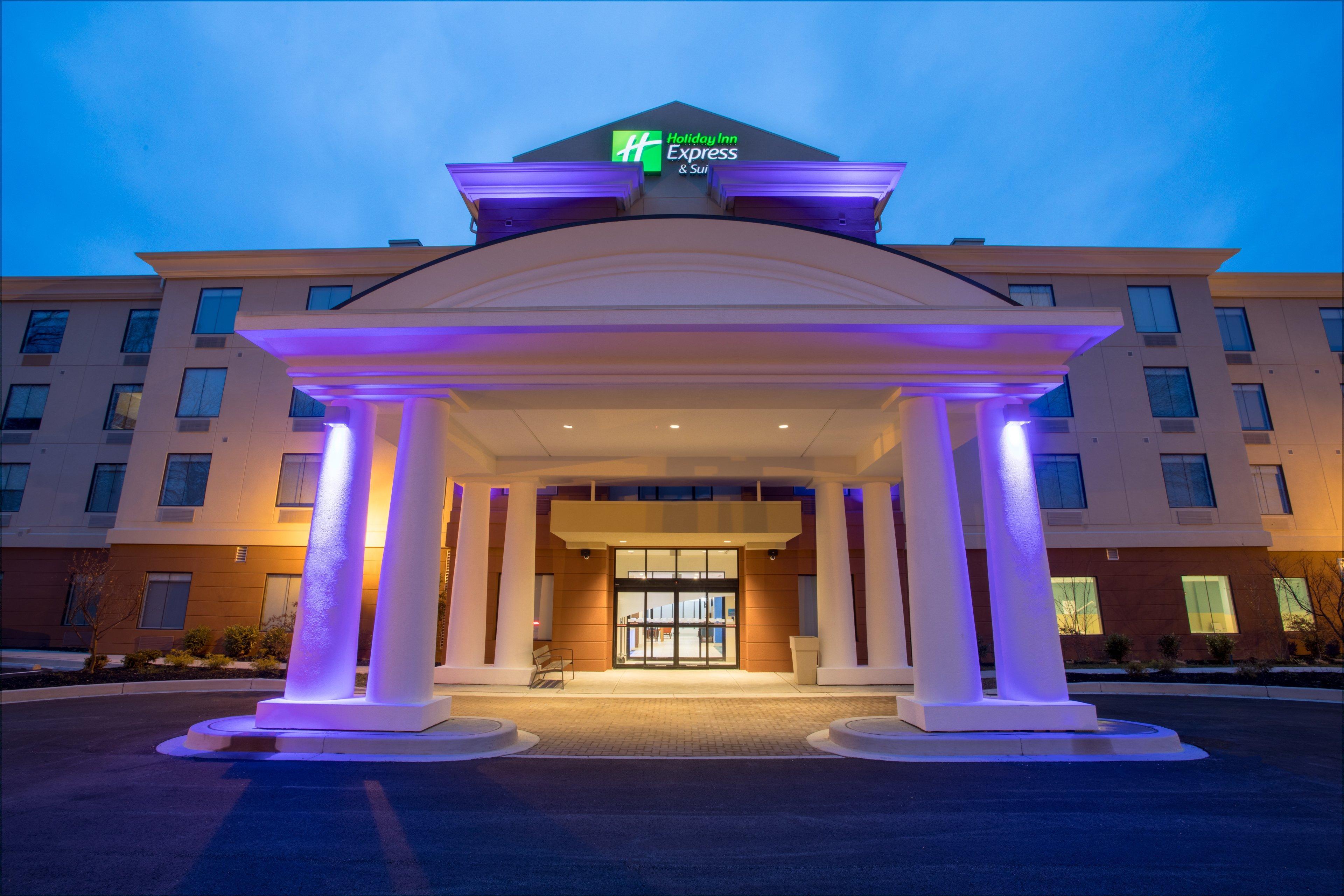Holiday Inn Express & Suites Owings Mills-Baltimore Area By Ihg Exterior photo